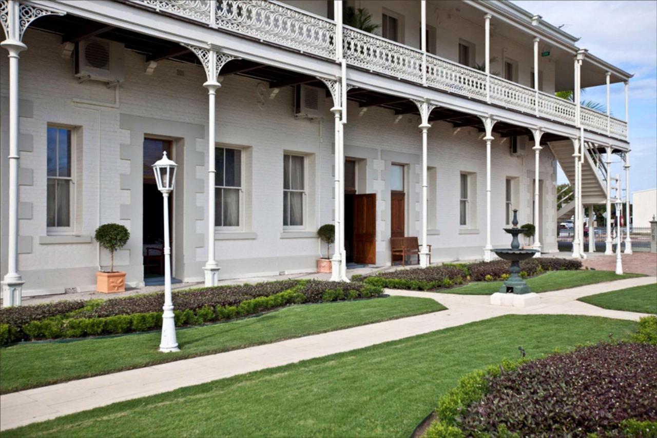 Denison Boutique Hotel Rockhampton Exterior photo